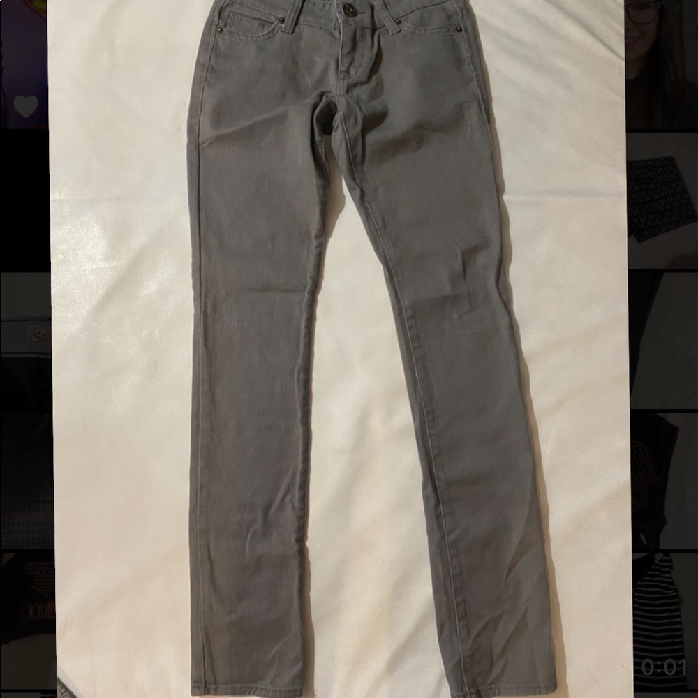 Grey Low Rise Jeans.